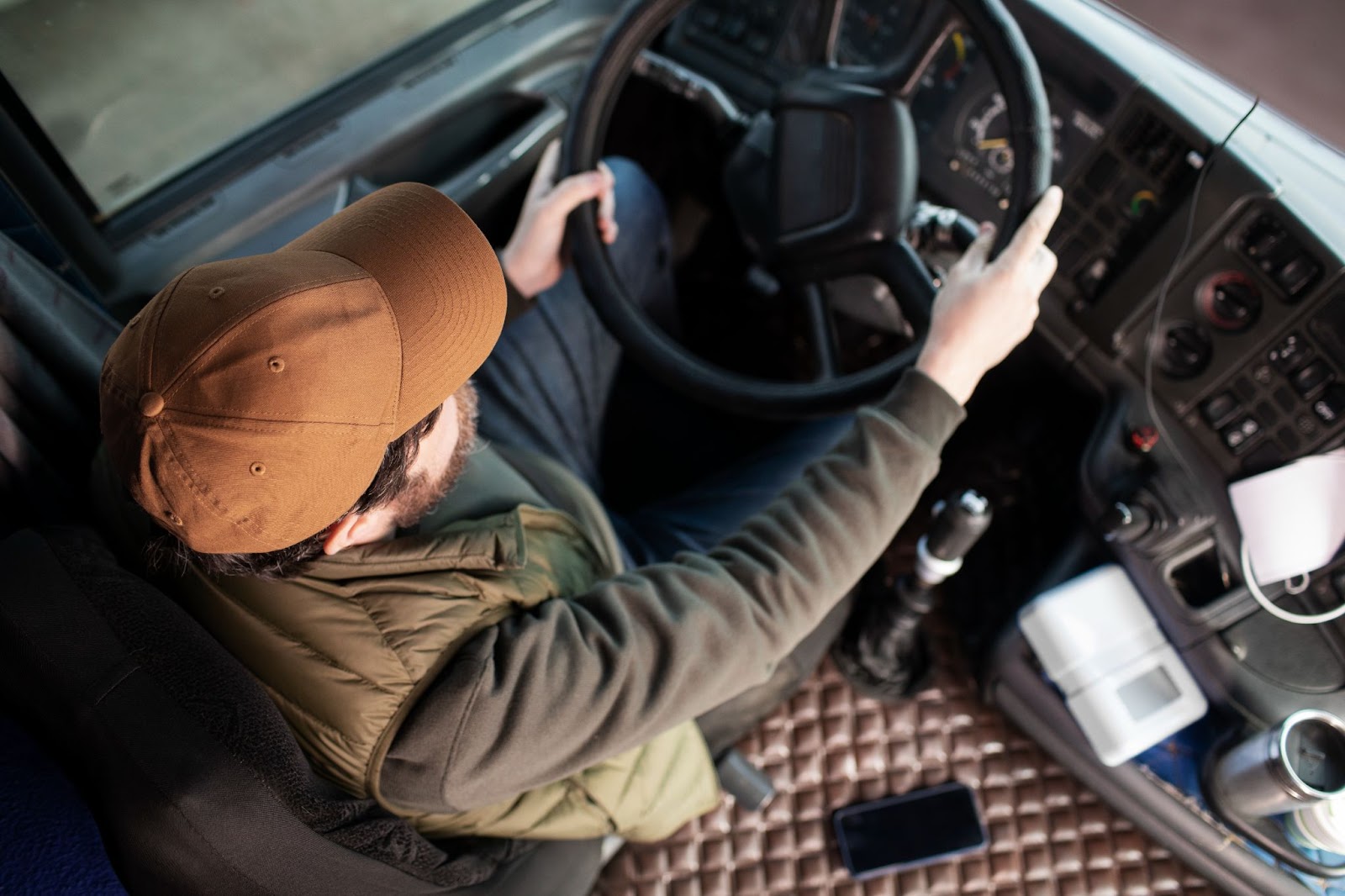 Trucking Talent: Modern Methods for Recruiting Truck Drivers